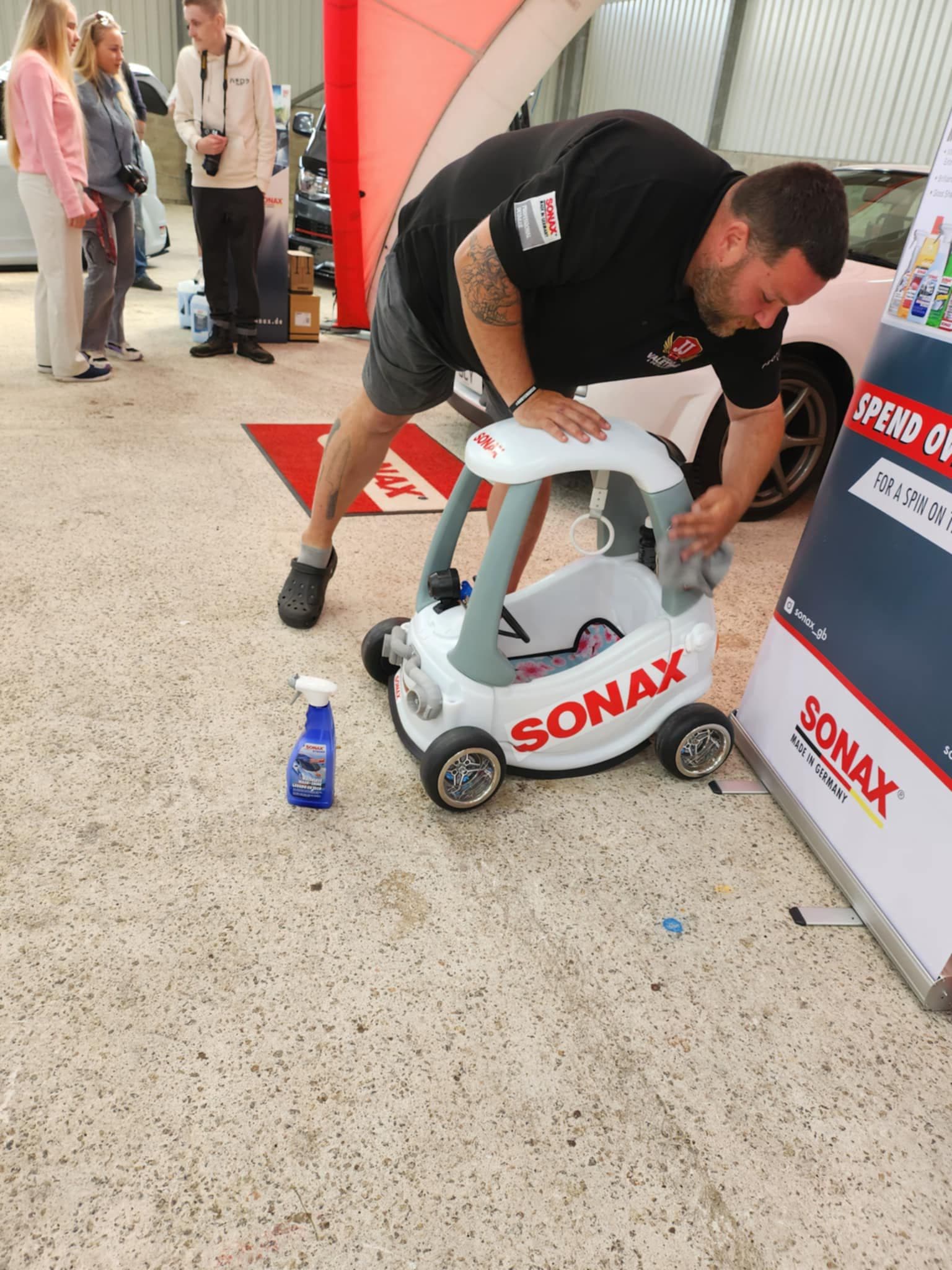 JJ Mobile Valeting team at SONAX stand